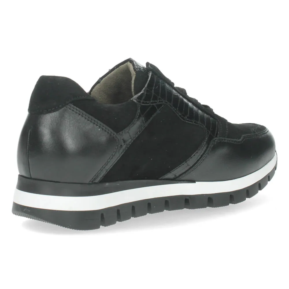 Zwarte sneakers